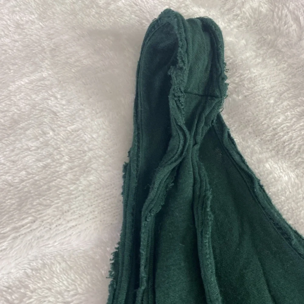 Dark green sleeveless wrinkly dress - Picture 7 of 17